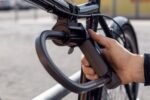 Antivol Abus Granit XPlus 540 fixé sur un cadre de vélo.