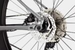 Détail de l'axe arrière Boost sur le Cannondale Trail SE 4.
