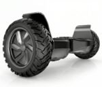 Hoverboard EPIKGO All-Terrain gris spatial sur un chemin de graviers.