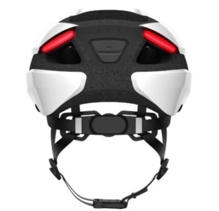 Vue arrière des aérations du casque Lumos Ultra.