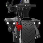 Dualtron Thunder noire montrant ses pneus 11 pouces larges.
