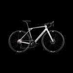 Vélo de route Lapierre Pulsium 6.0 avec transmission électronique Shimano 105 Di2.