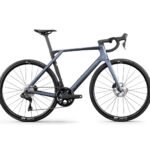 Vélo de route performance Lapierre Xelius DRS 7.0 noir et carbone.