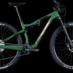 VTT tout-suspendu Lapierre XR 5.9 en carbone, coloris noir et rouge.