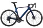 Vélo Twitterbike R10 Pro avec cadre carbone profilé et guidon intégré.