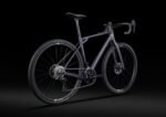 Détail du poste de pilotage et des leviers Di2 du Lapierre Crosshill CF 7.0 Di2