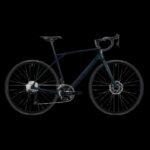 Détail des freins à disque et de la transmission Shimano 105 du Lapierre Pulsium 5.0.