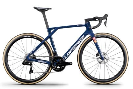Vélo de route élite Lapierre Xelius DRS 9.0 avec groupe Dura-Ace Di2.