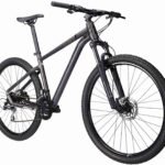 VTT Lapierre Edge 3.9 noir et orange, version 29 pouces.